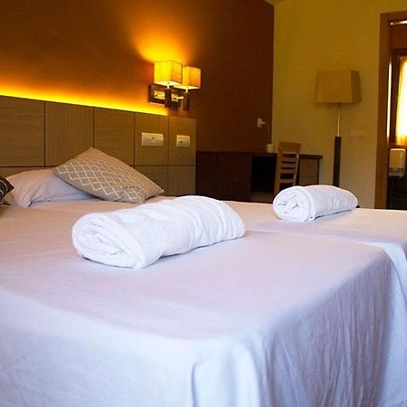 Hotel Valle De Turtzioz エクステリア 写真