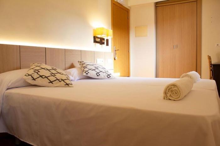 Hotel Valle De Turtzioz エクステリア 写真